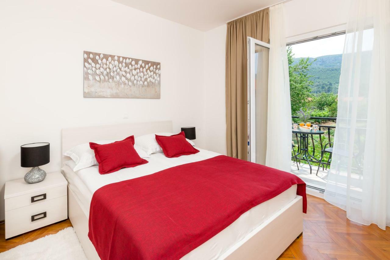 B&B Aurora Jelsa  Ngoại thất bức ảnh