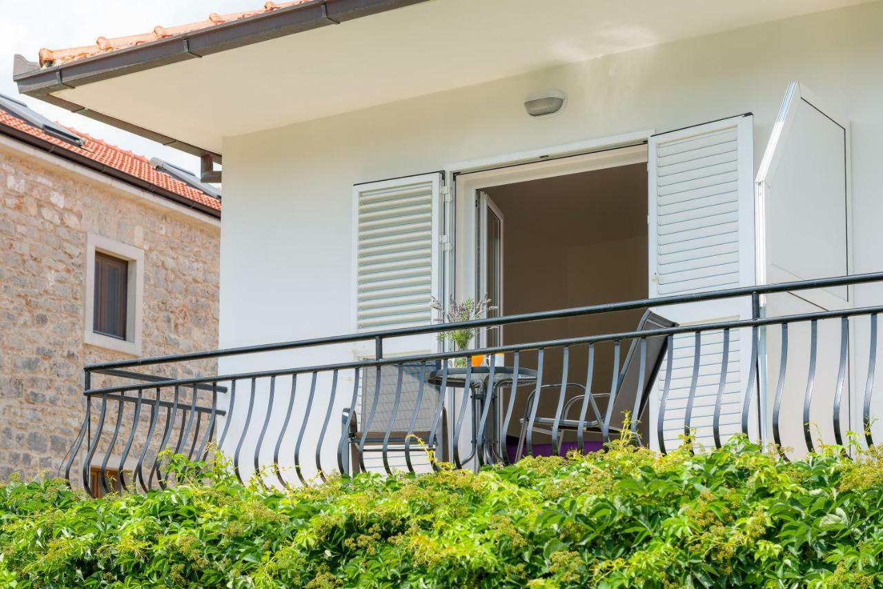 B&B Aurora Jelsa  Ngoại thất bức ảnh
